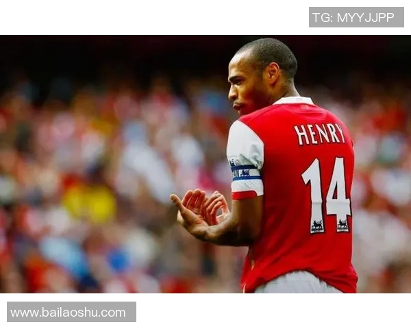 五人制足球光头球星的传奇之路:从街头到赛场的荣耀与挑战 五人制足球光头球星的传奇之路:从街头到赛场的荣耀与挑战