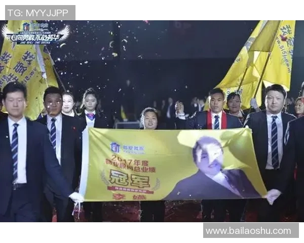 足球星手印见证辉煌时刻传递绿茵精神铭刻永恒荣耀 足球星手印见证辉煌时刻传递绿茵精神铭刻永恒荣耀