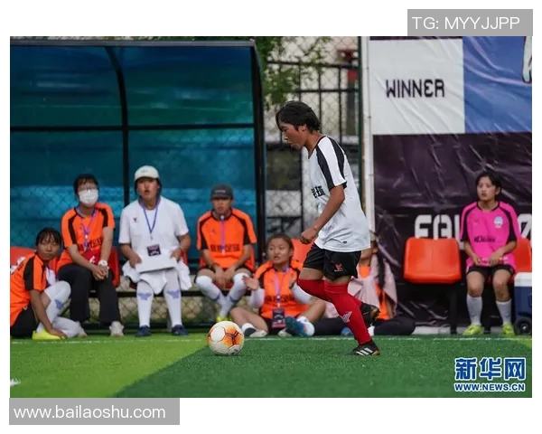 西藏足球新星普琼崭露头角 带领球队闯荡国内赛场 西藏足球新星普琼崭露头角 带领球队闯荡国内赛场